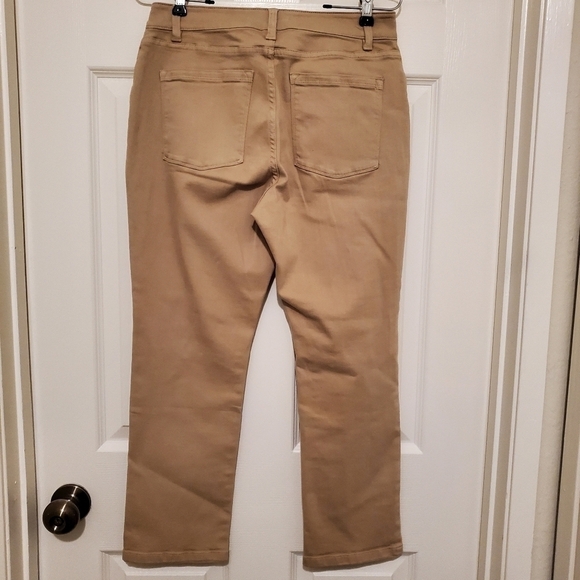 L.L Bean Womens Pant 6P Classic Fit Straight Leg Tan Cotton - Picture 3 of 9